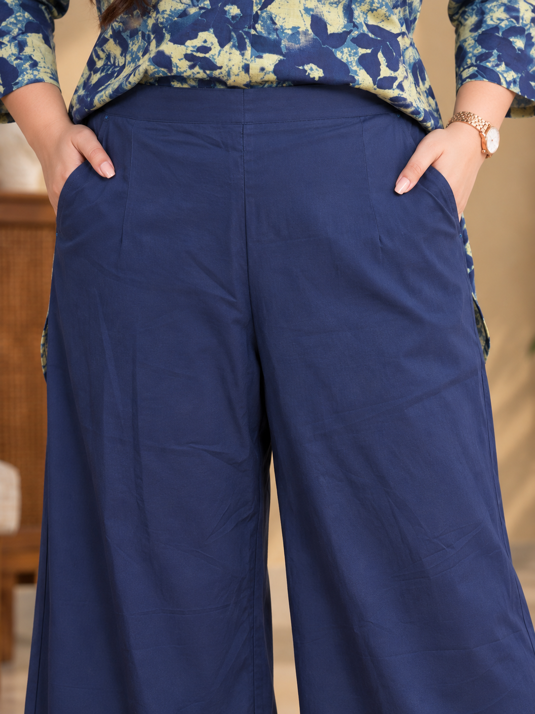 U&F Beyond Women Plus-Size Blue Floral Printed Cotton Kurta with Wide-Leg Pants Set