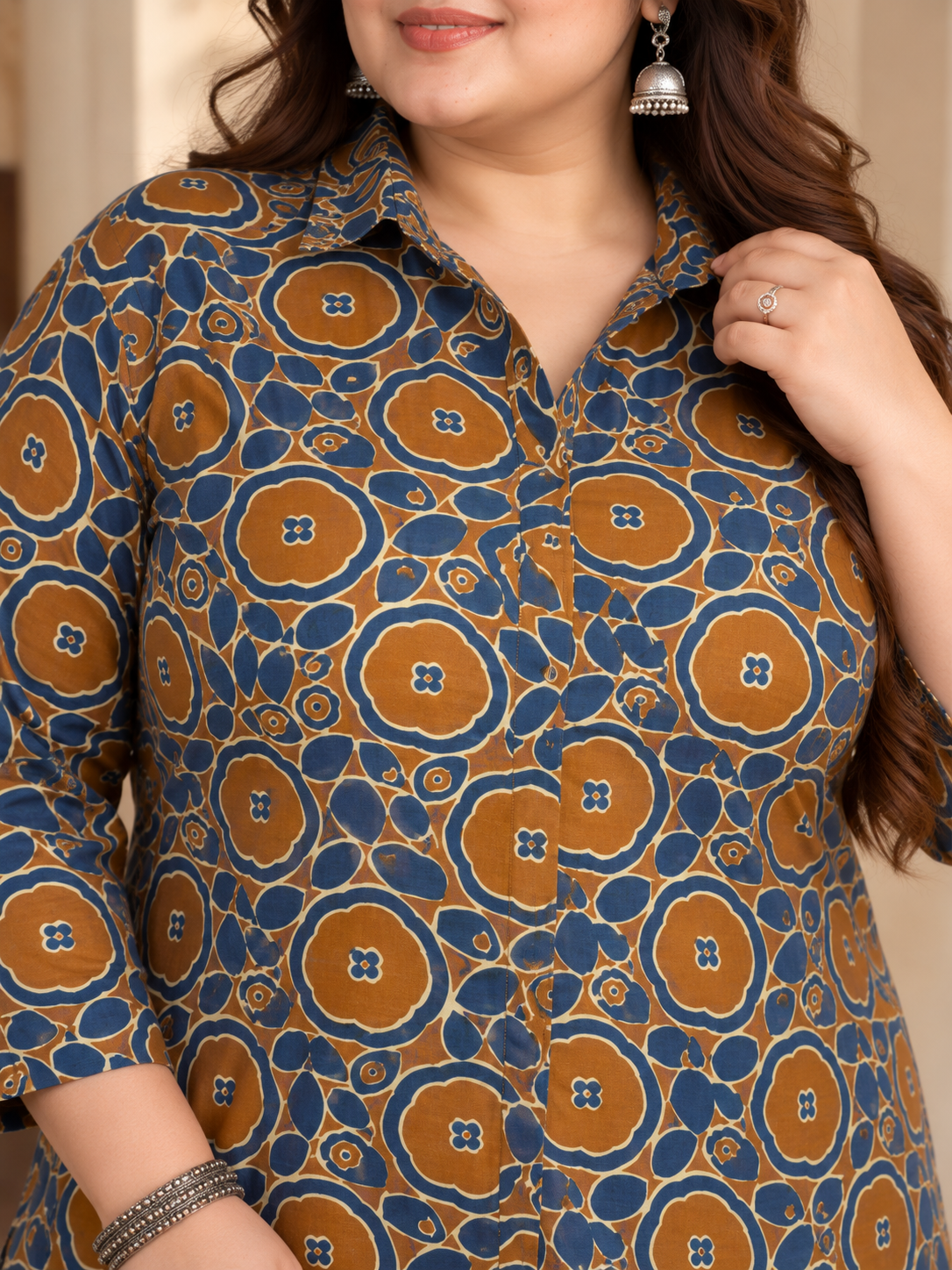 U&F Beyond Women Plus-Size Rust Brown & Navy Blue Geometric Printed Cotton Kurta with Wide-Leg Pants Set