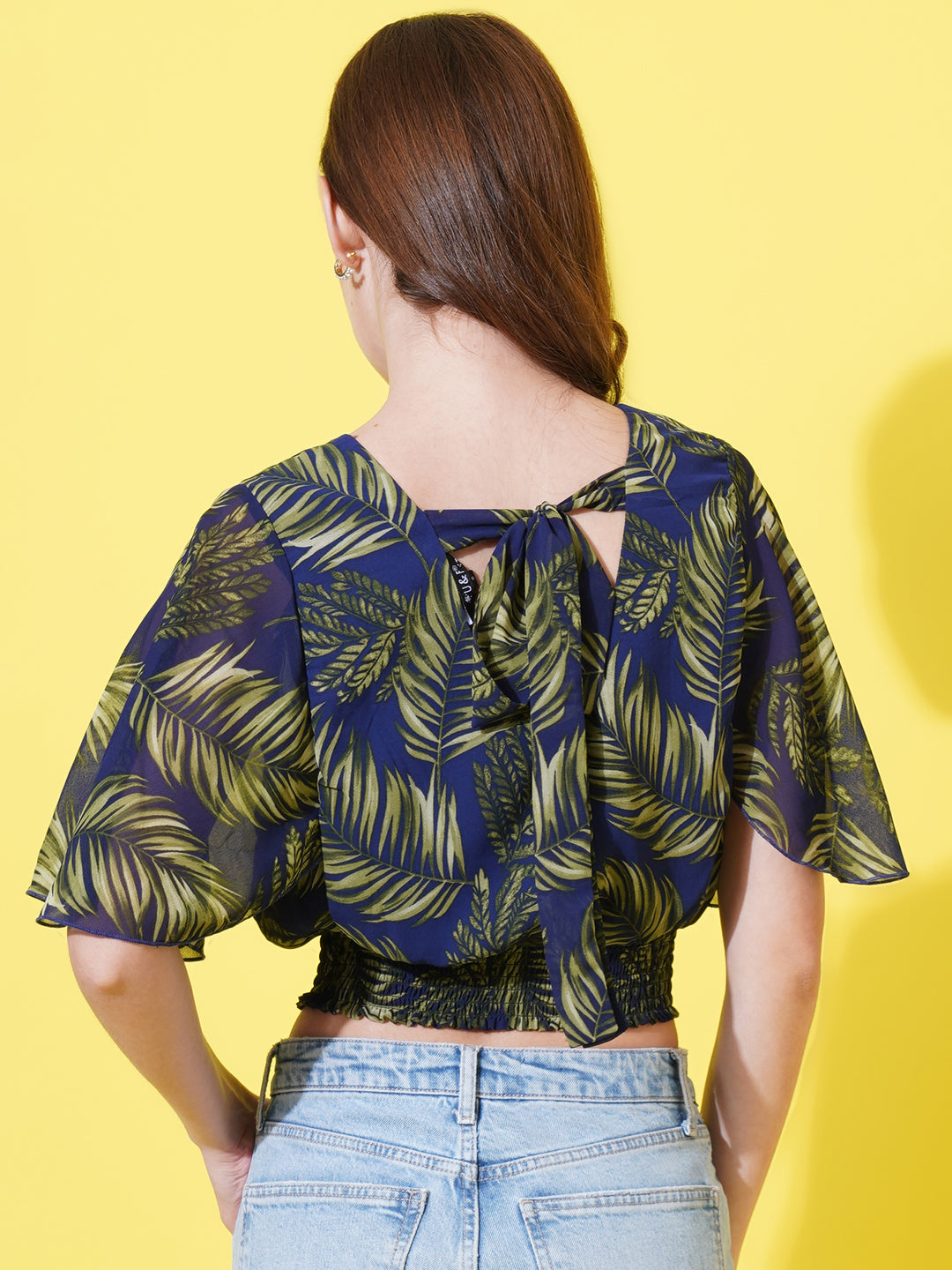 Women Tropical Printed Round Neck Crop Top