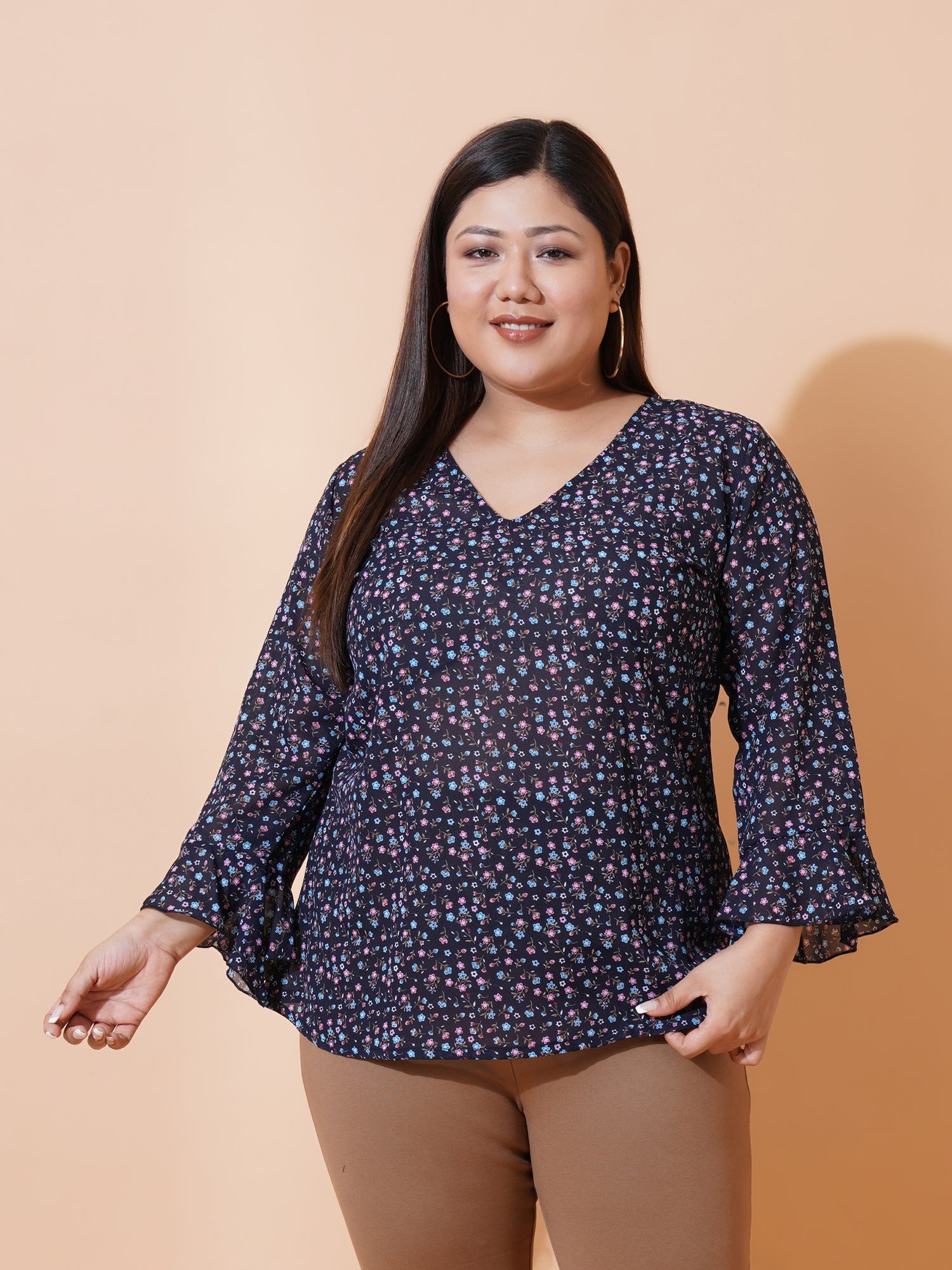 Women Plus Size Floral Print Bell Sleeve Ruffles Top