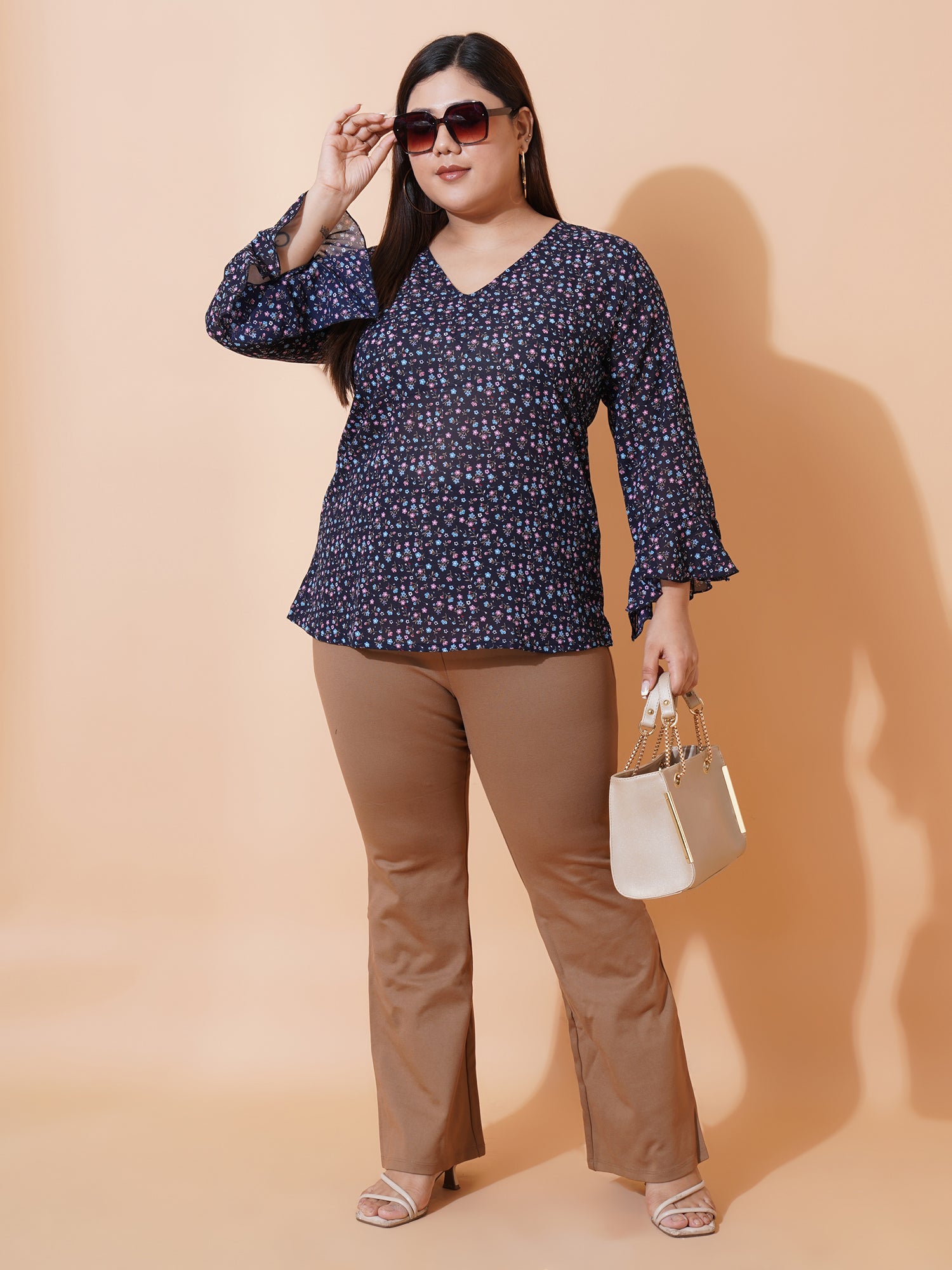 Women Plus Size Floral Print Bell Sleeve Ruffles Top