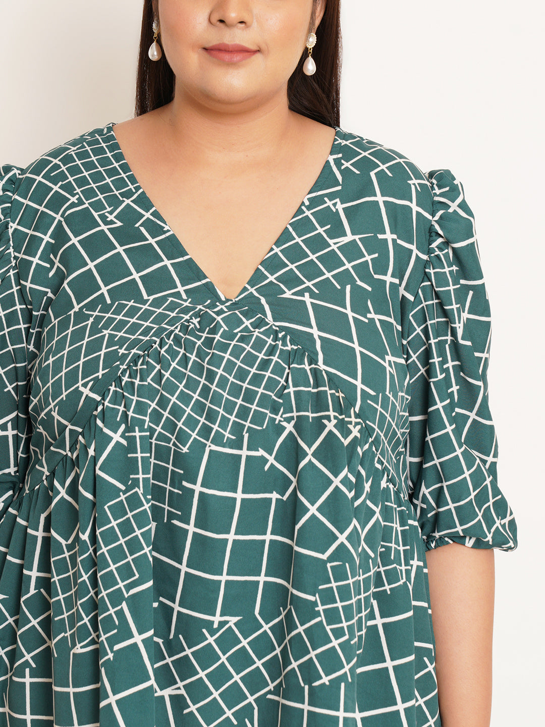 Women Plus Size Checked Printed V-Neck Top