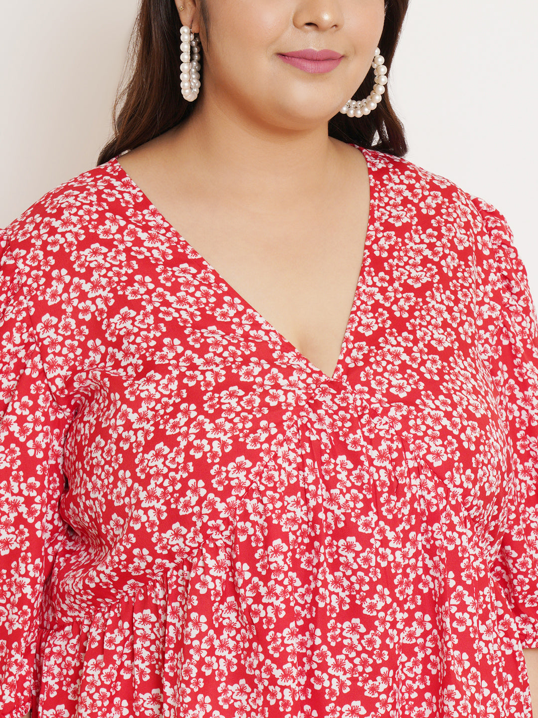 Women Plus Size Floral Printed V-Neck Top