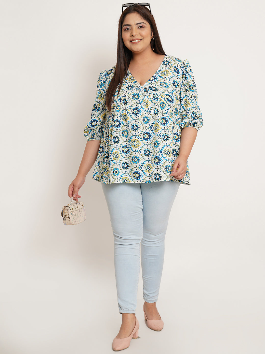 Women Plus Size Floral Printed V-Neck Top