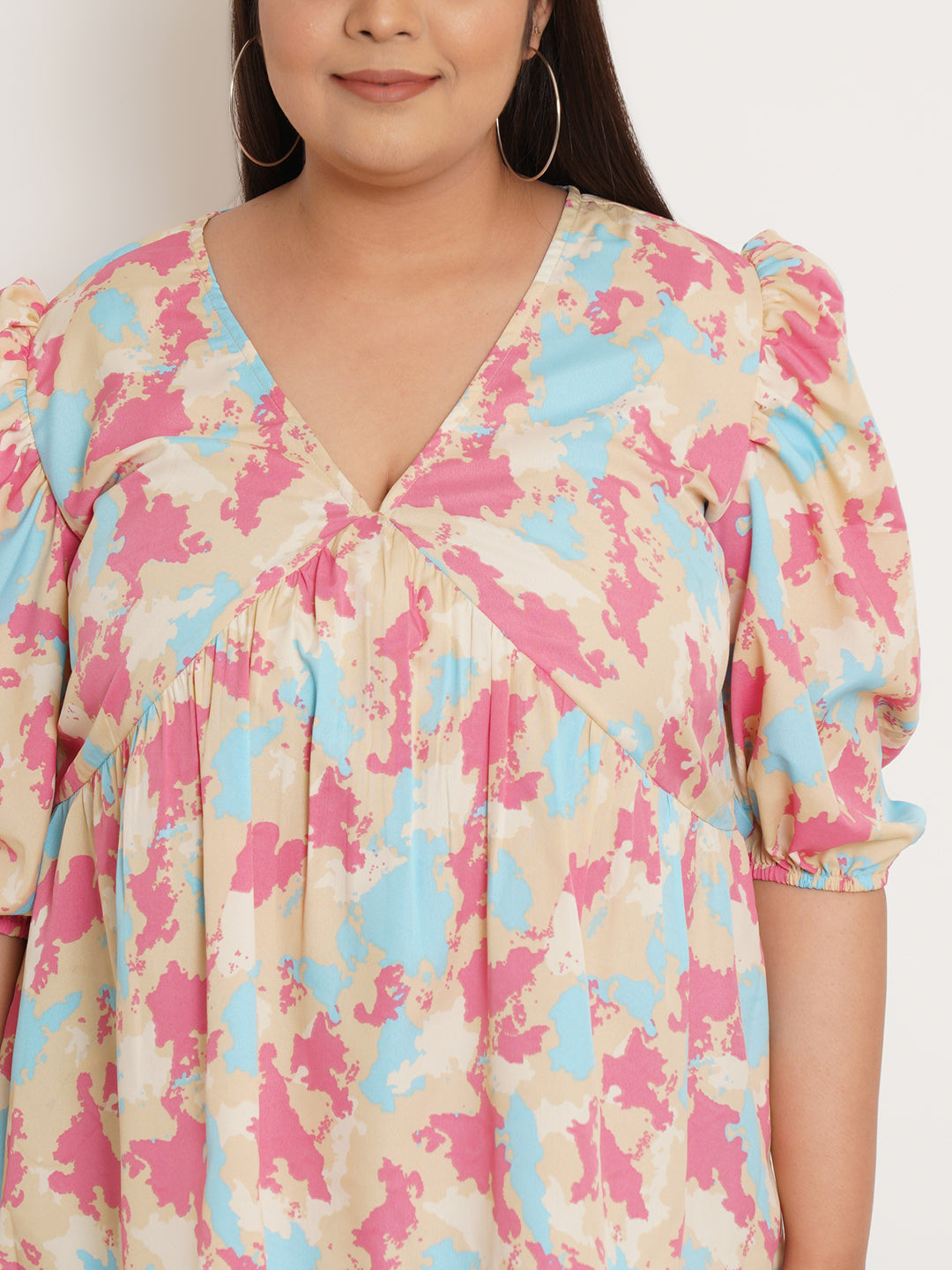 Women Plus Size Abstract Printed V-Neck Top