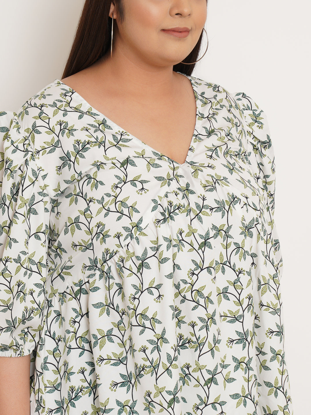 Women Plus Size Floral Printed V-Neck Top