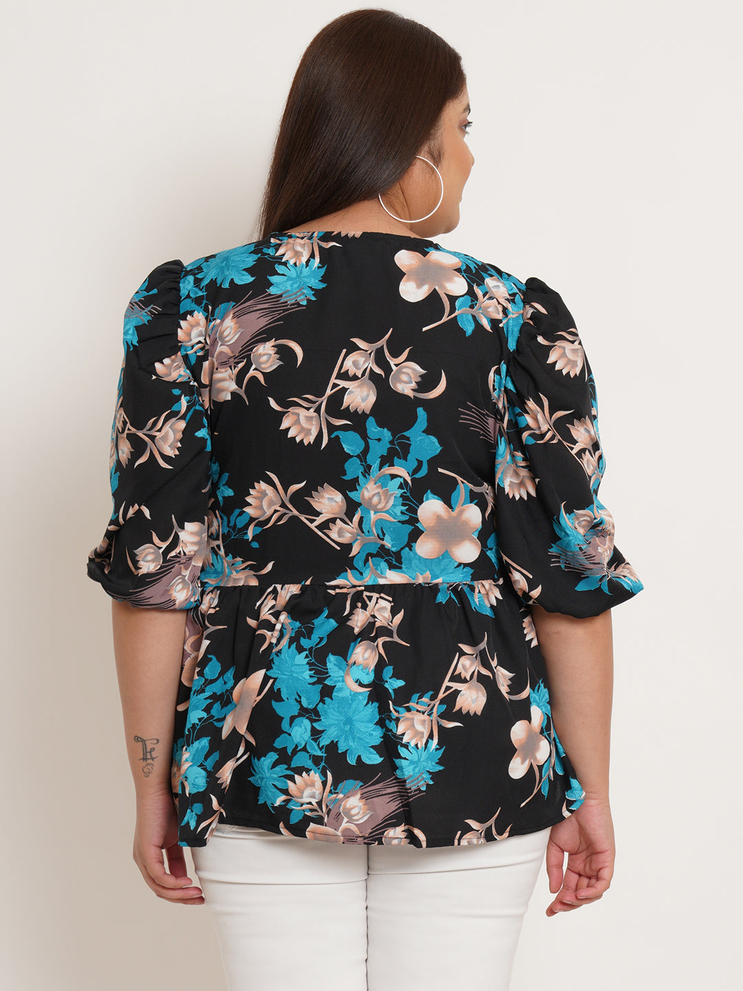 Women Plus Size Floral Printed V-Neck Top