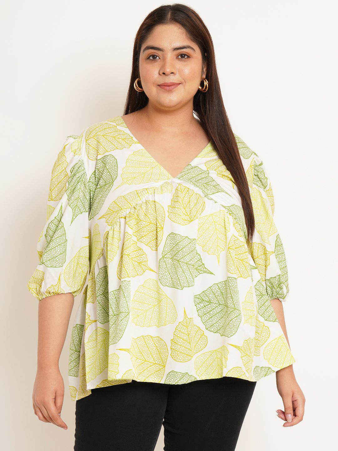 Women Plus Size Floral Printed V-Neck Top