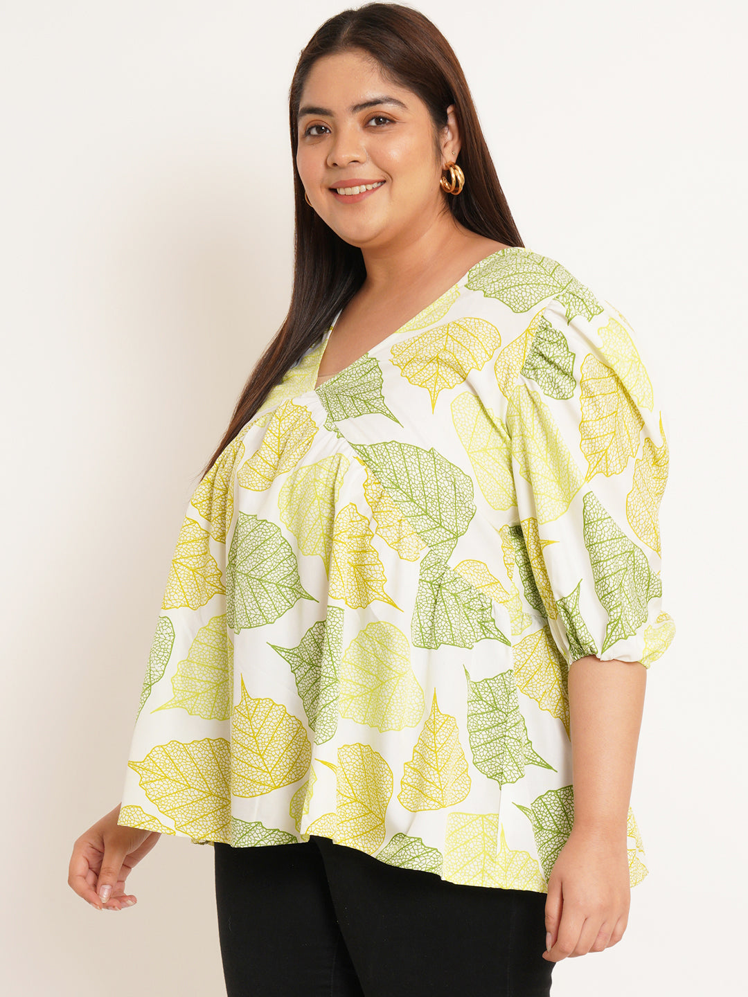 Women Plus Size Floral Printed V-Neck Top