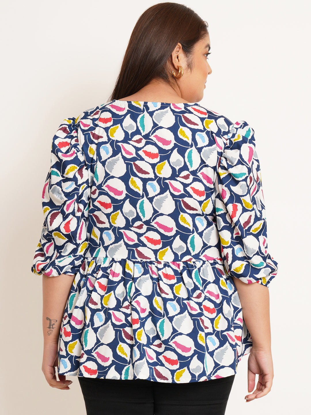 Women Plus Size Floral Printed V-Neck Top