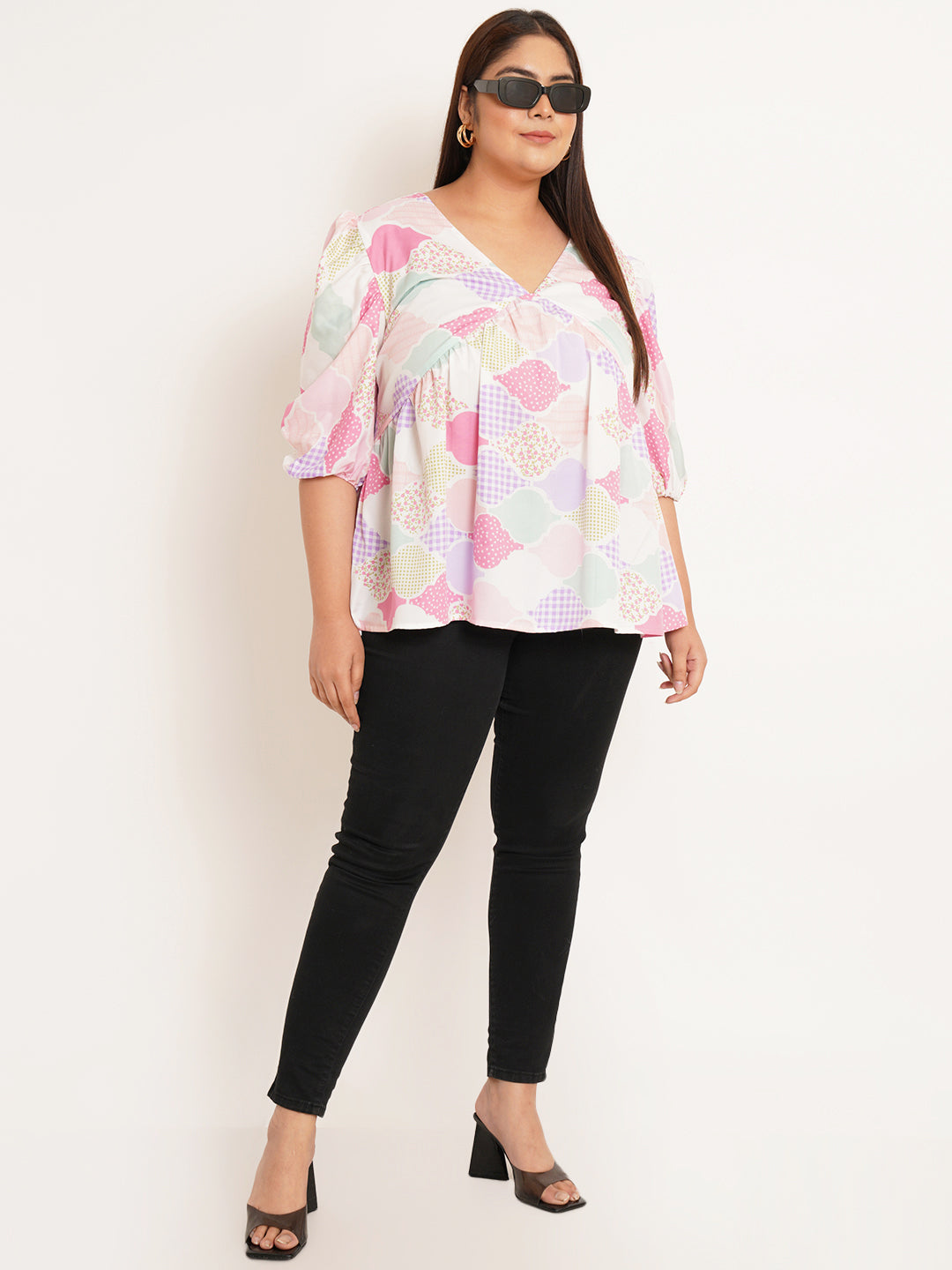 Women Plus Size Geometric Printed V-Neck Top