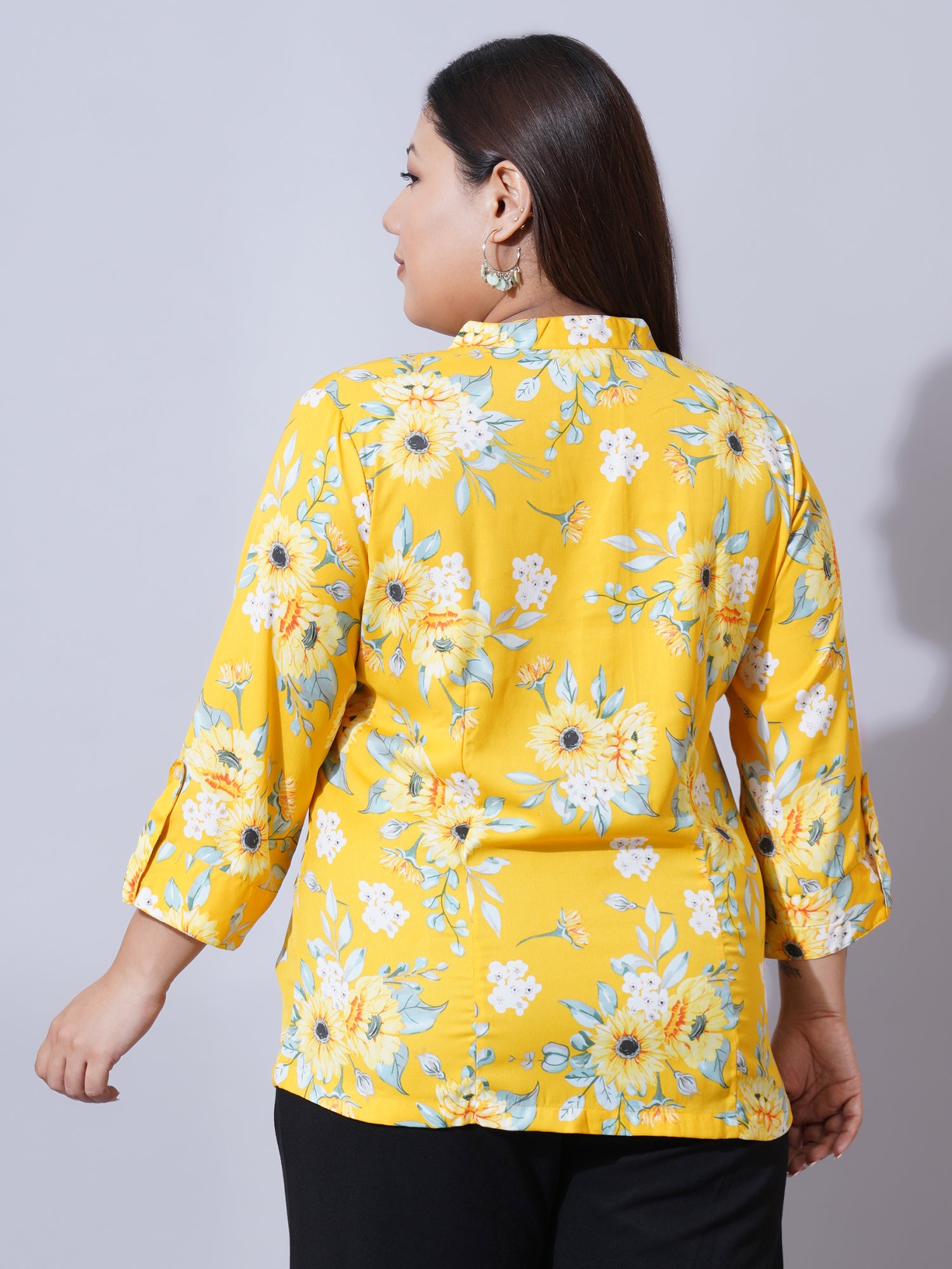 Women Plus Size Relaxed Floral Opaque Printed Casual Shirt