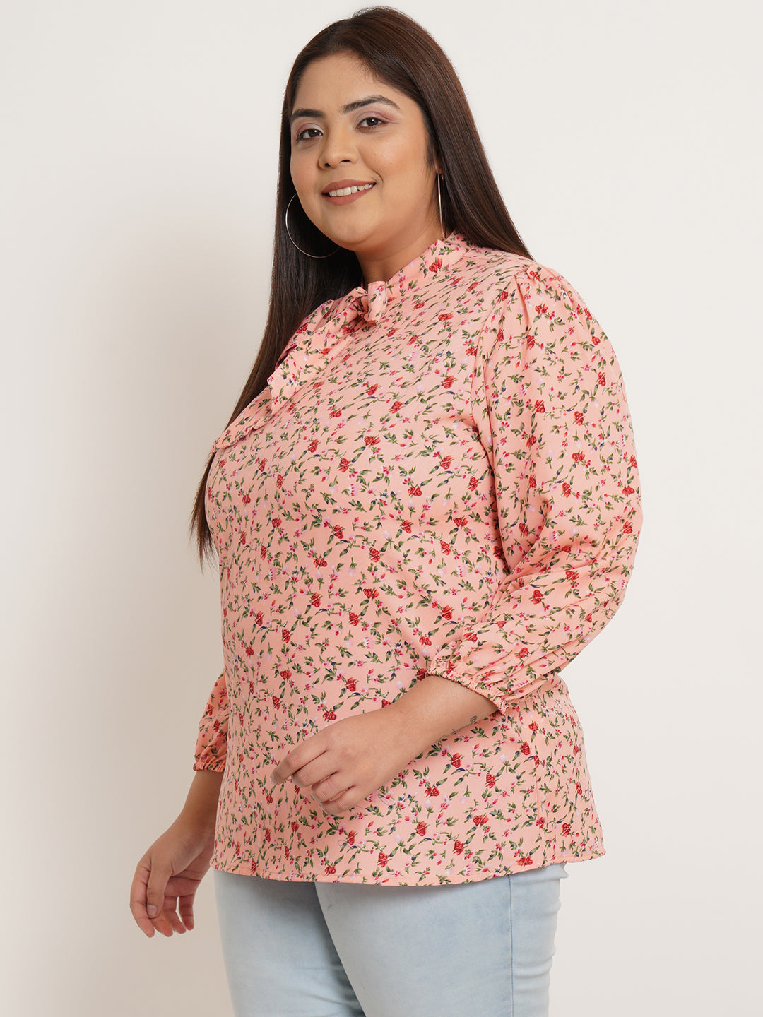 Women Plus Size Floral Tie-Up Neck Top