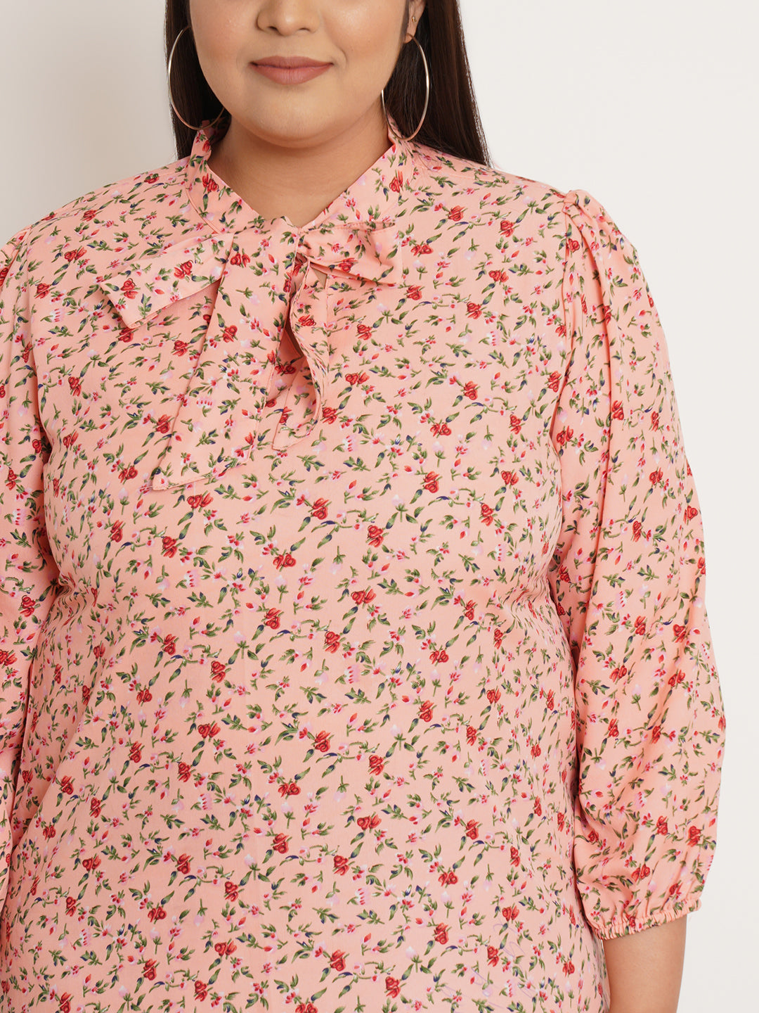 Women Plus Size Floral Tie-Up Neck Top