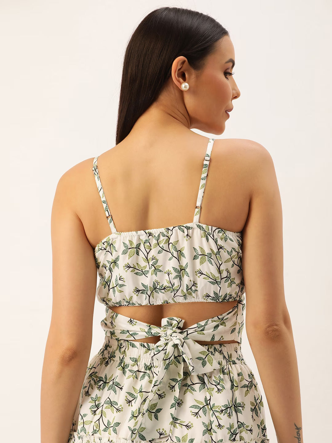 Women Floral Printed Waist Tie-Ups Crepe Crop Top