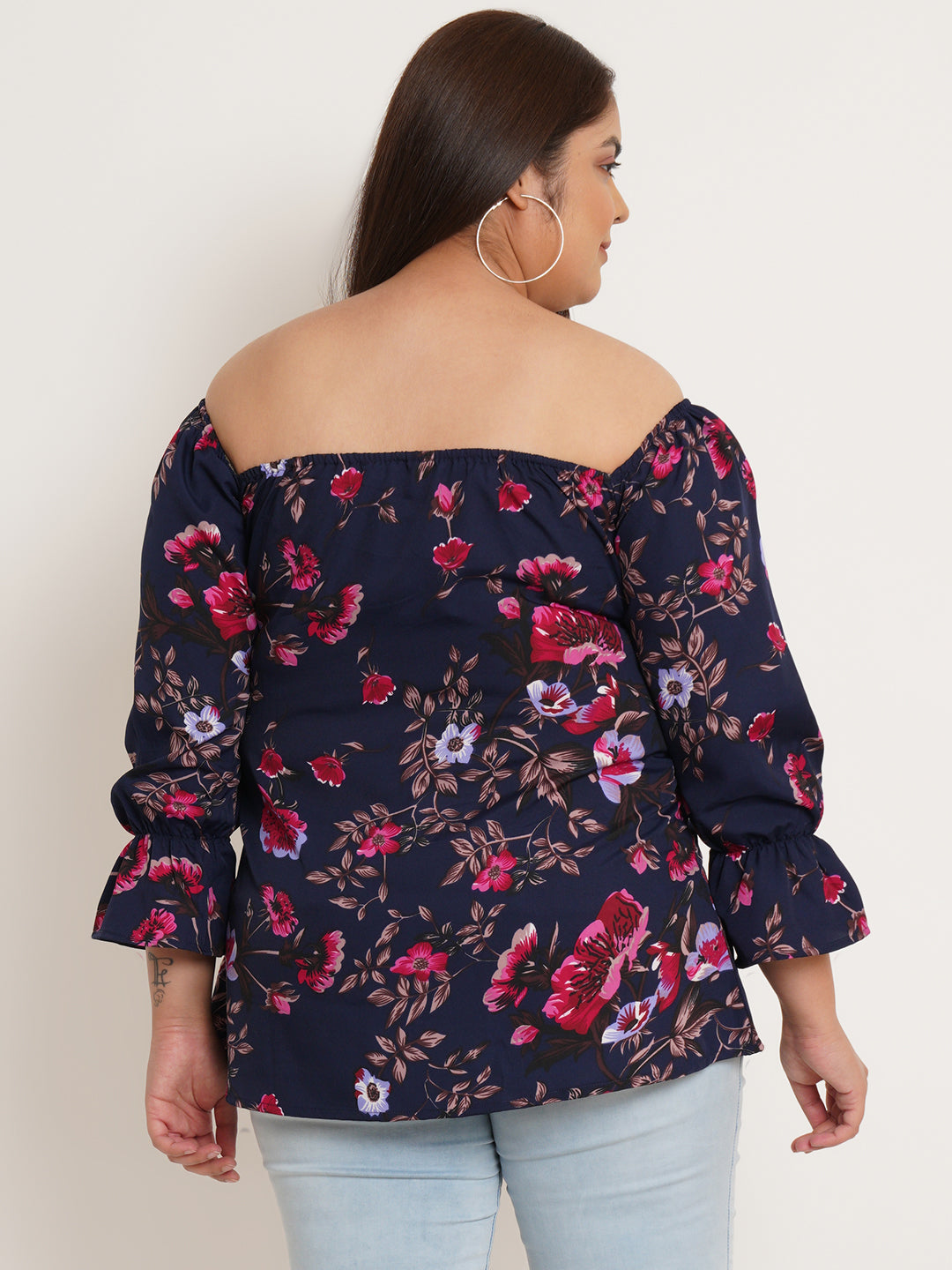 Women Plus Size Floral Printed Tie-Up Neck Crepe Top