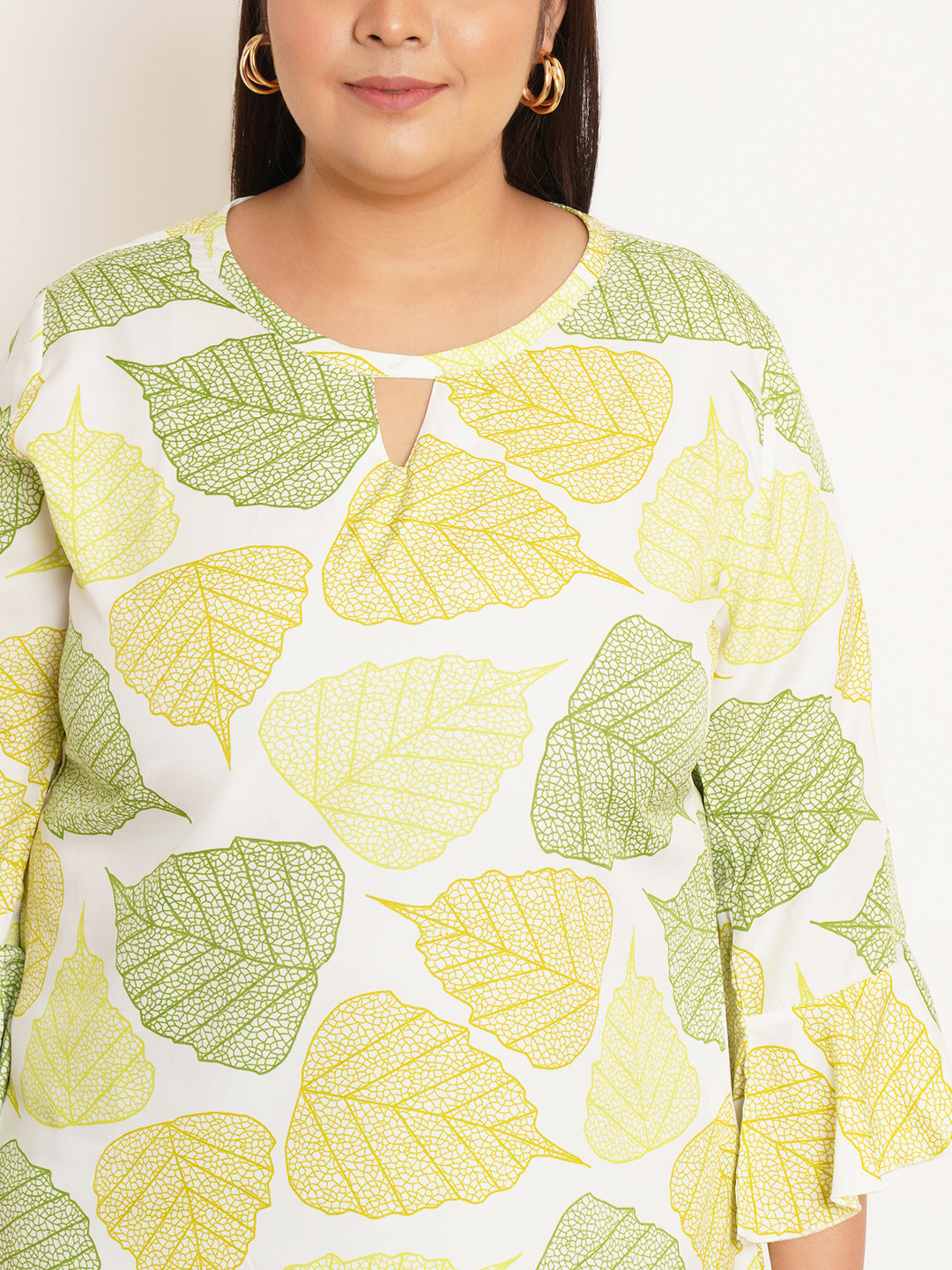 Women Plus Size Floral Printed Bell Sleeve Crepe Top