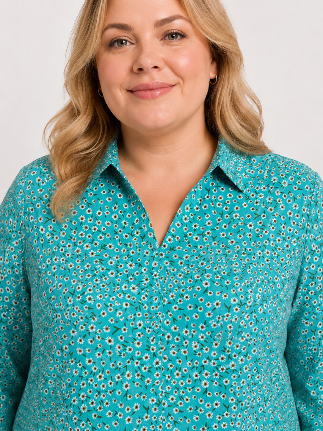 U&F Beyond Turquoise Blue Floral Printed Plus Size Shirt Style Top