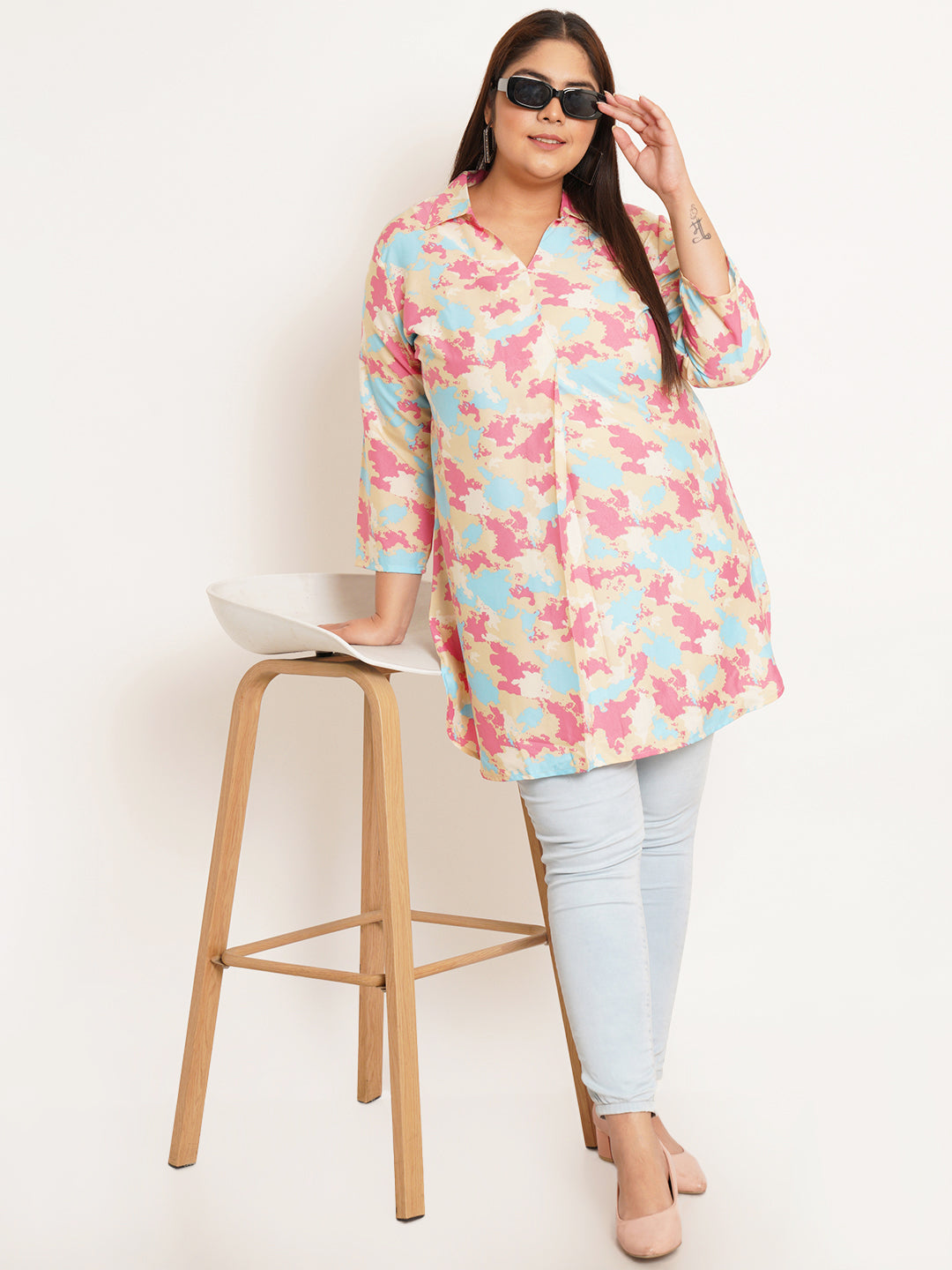 Women Plus Size Abstract Printed Shirt Style Longline Top