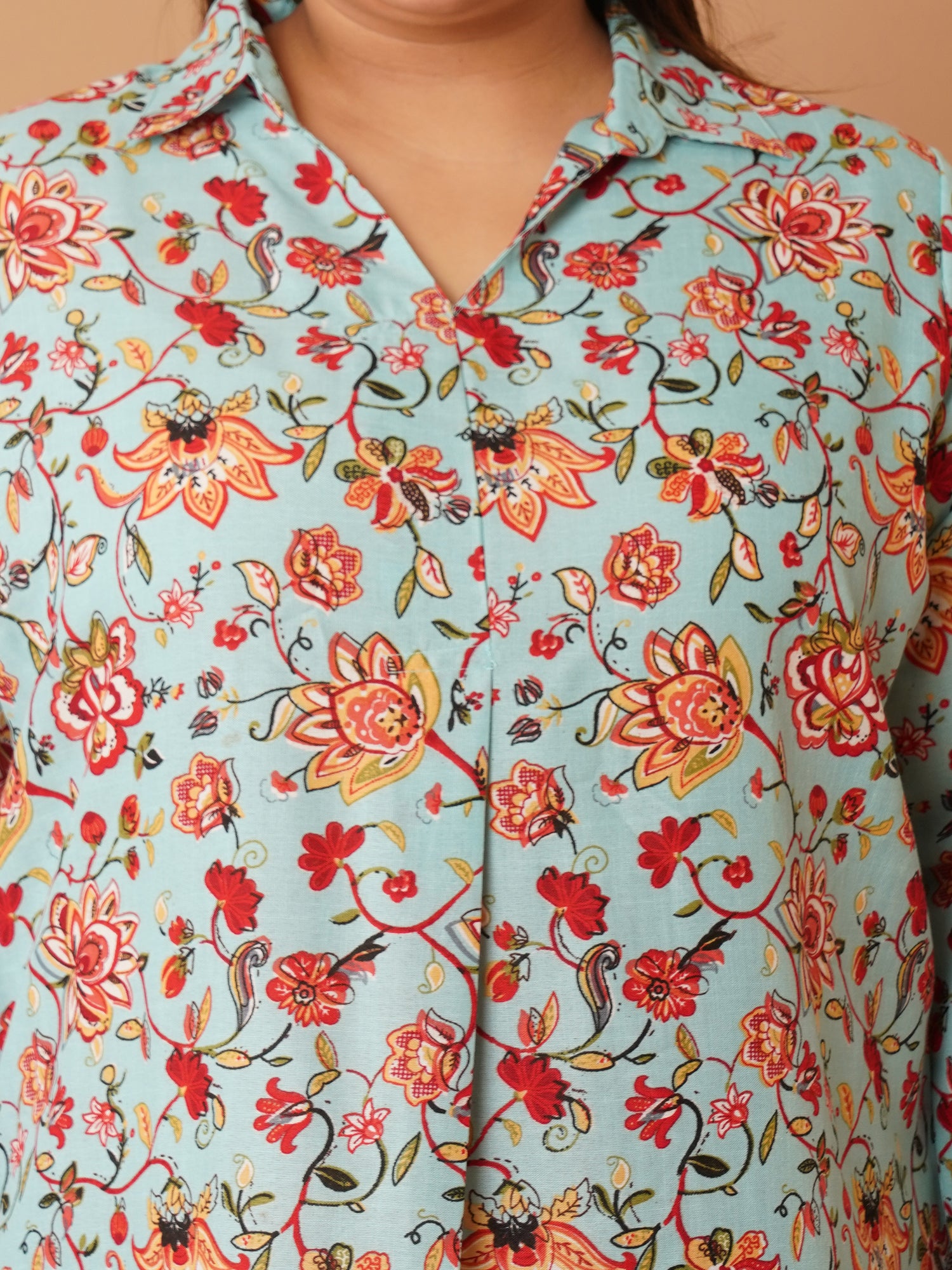 U&F Beyond Plus Size Green Floral Printed Longline Shirt Style Top