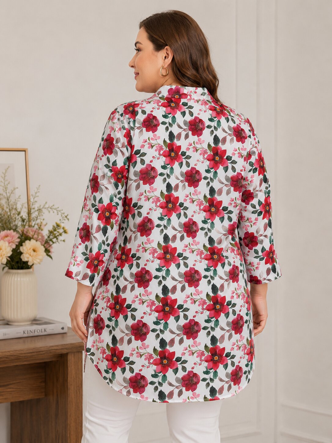 U&F Beyond Plus Size White & Red Blossom Printed Tunic Top