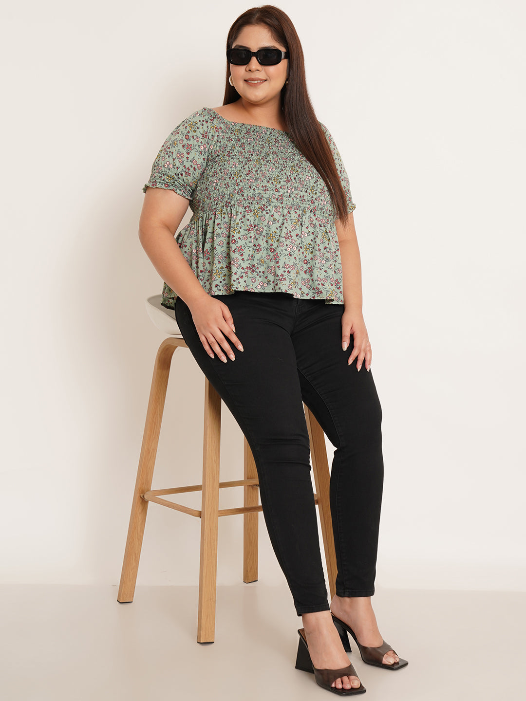Women Plus Size Floral Printed Gathered Peplum Top