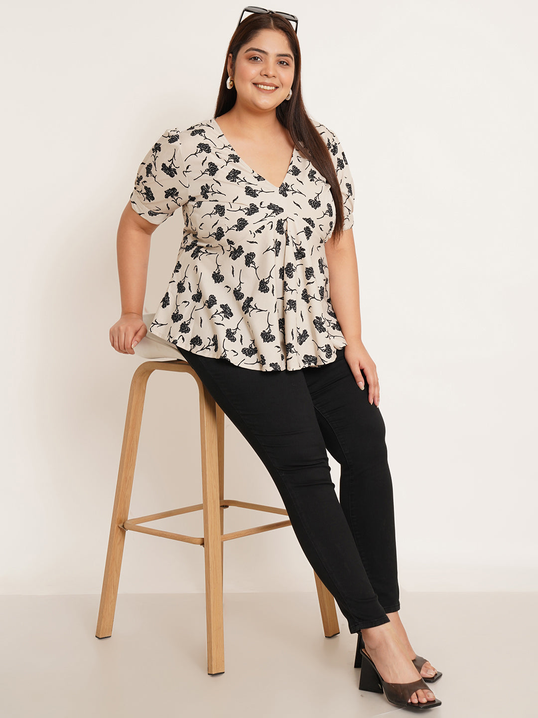 Women Plus Size Floral Printed Crepe Empire Top