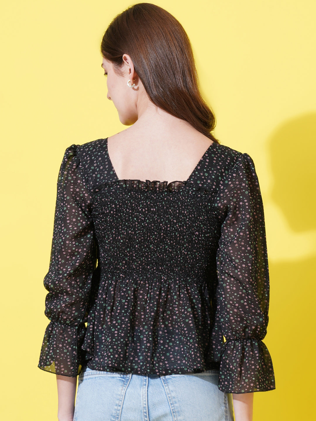 Women Floral Printed Puff Sleeve Gathered Smocked Georgette Peplum Top