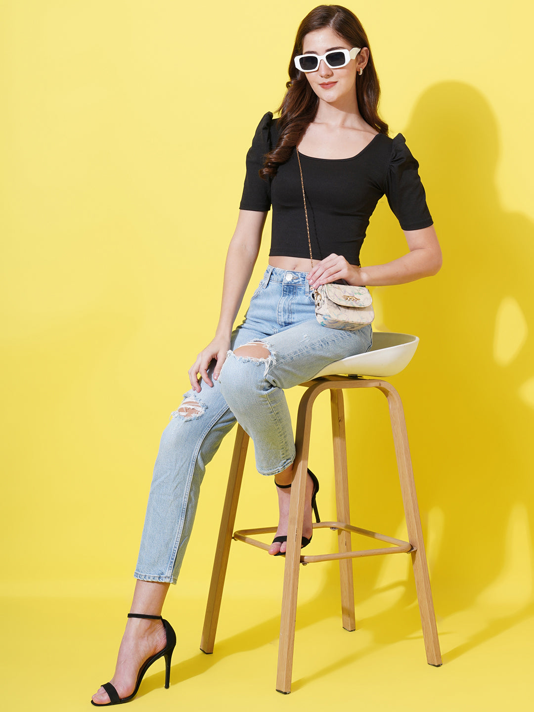 Women Scoop Neck Puff Sleeves Crepe Crop Top