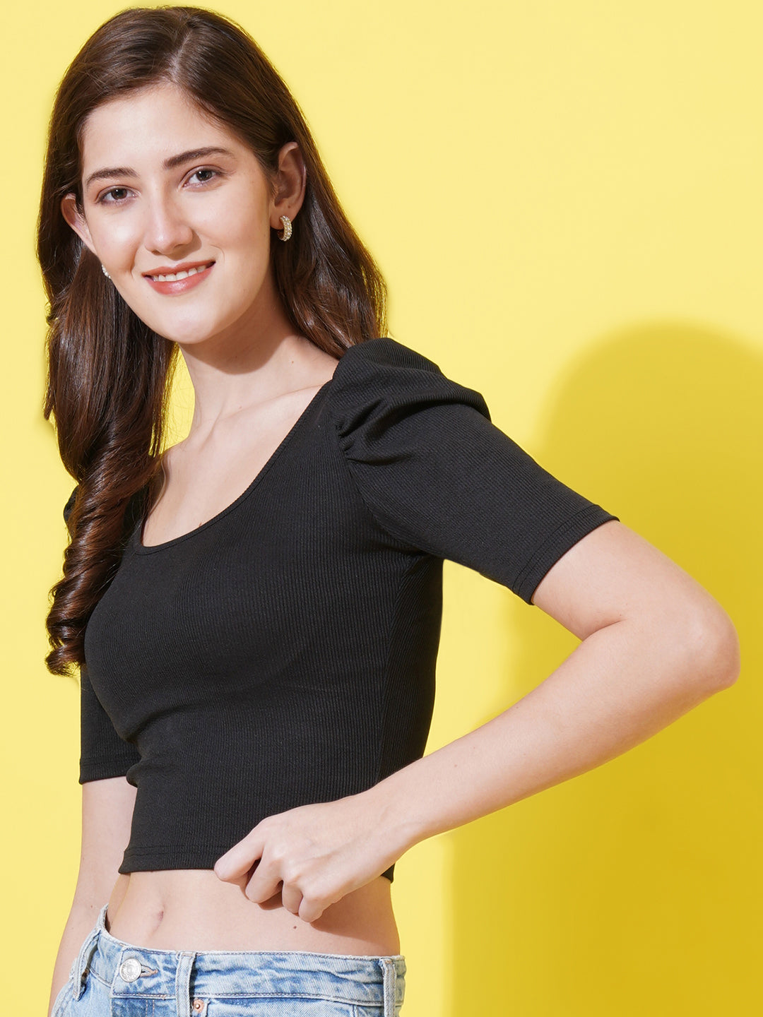 Women Scoop Neck Puff Sleeves Crepe Crop Top