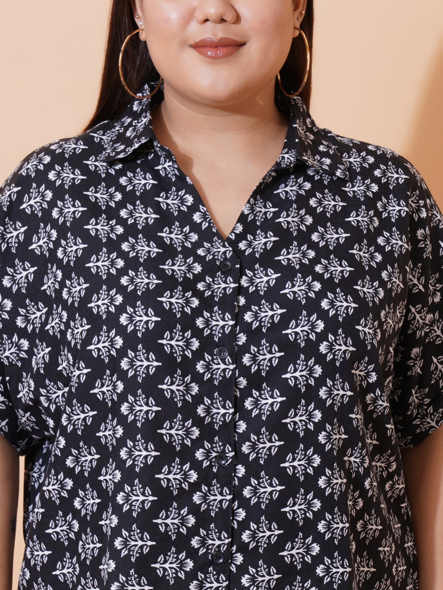 Women Plus Size Relaxed Floral Opaque Printed Casual Shirt