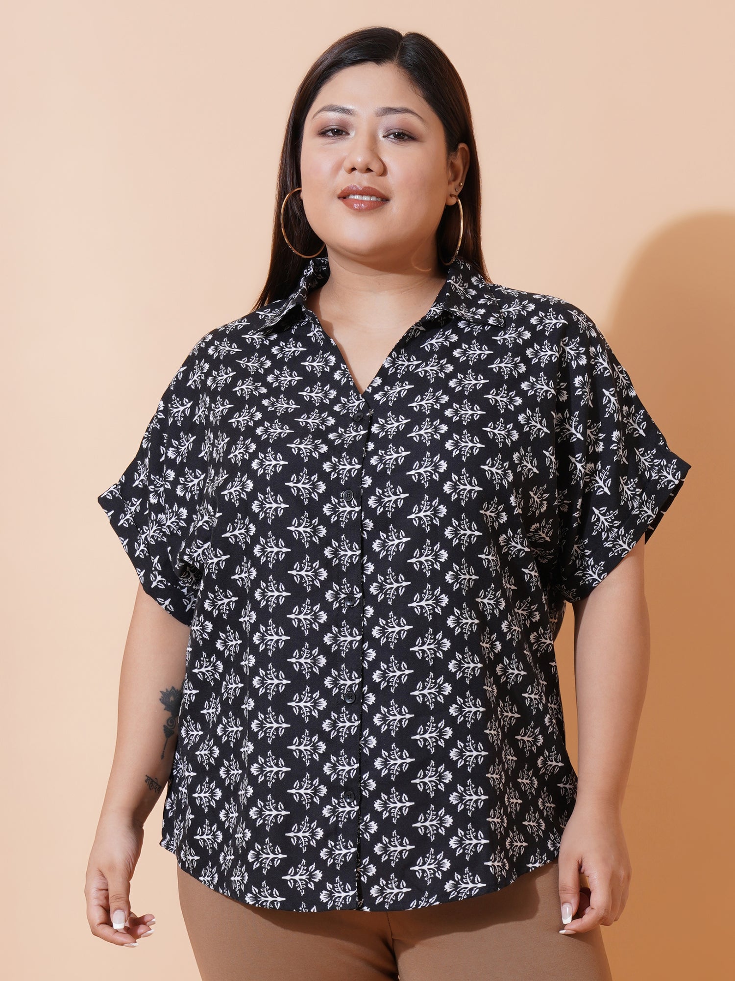 Women Plus Size Relaxed Floral Opaque Printed Casual Shirt