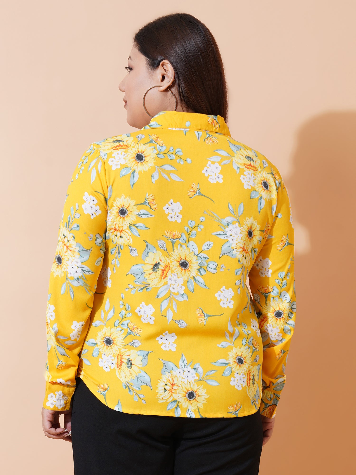 Women Plus Size Relaxed Floral Opaque Printed Casual Shirt