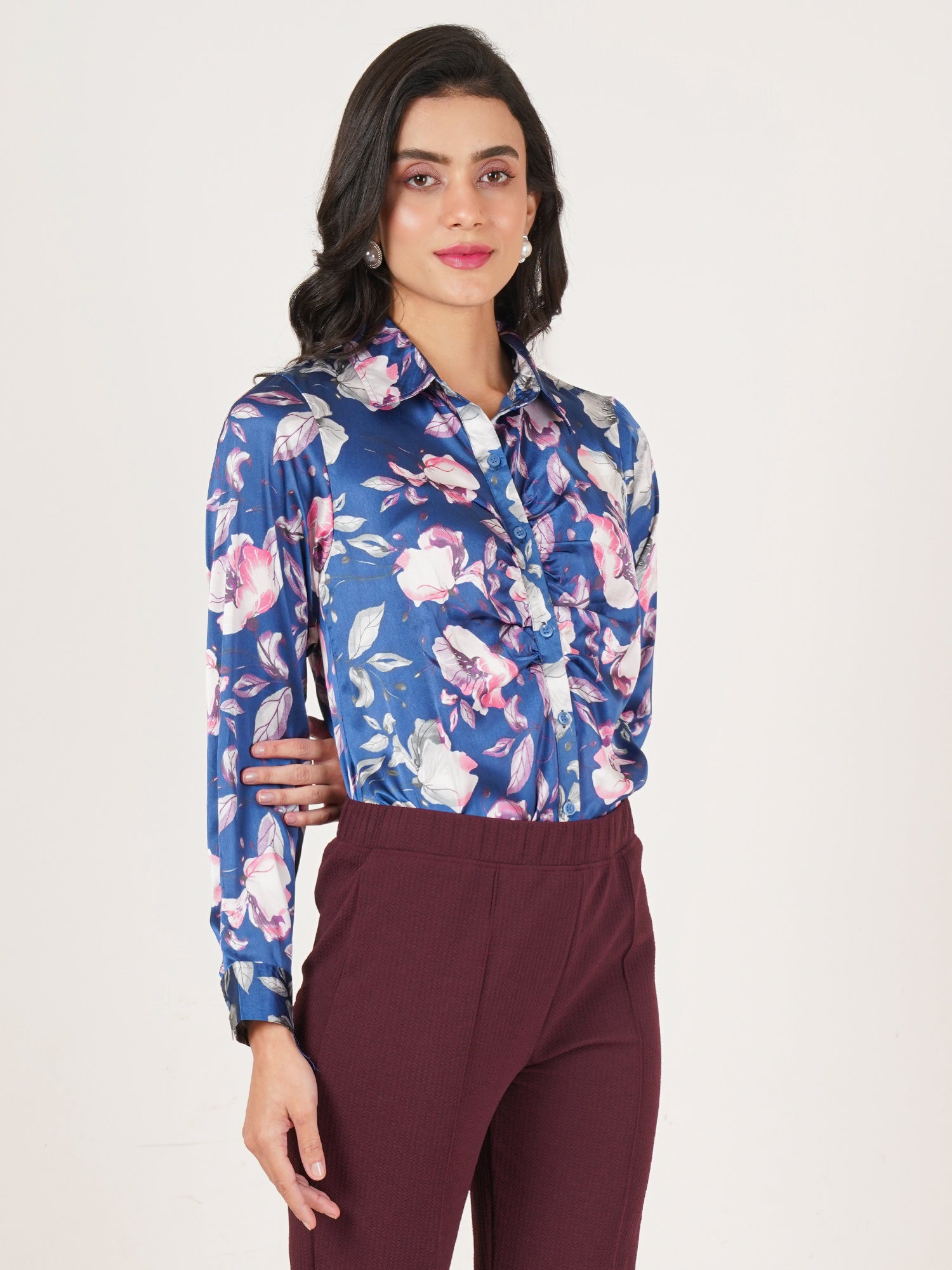 U&F Women Original Slim Fit Floral Opaque Printed Casual Shirt