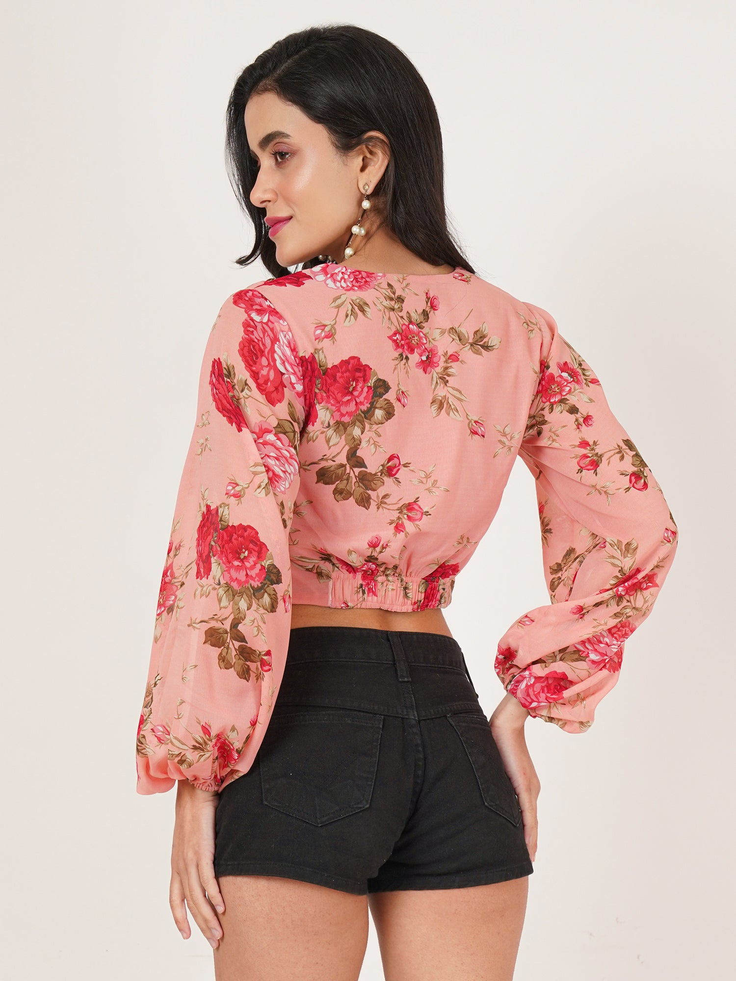 U&F Women Floral Print Puff Sleeve Georgette Crop Top
