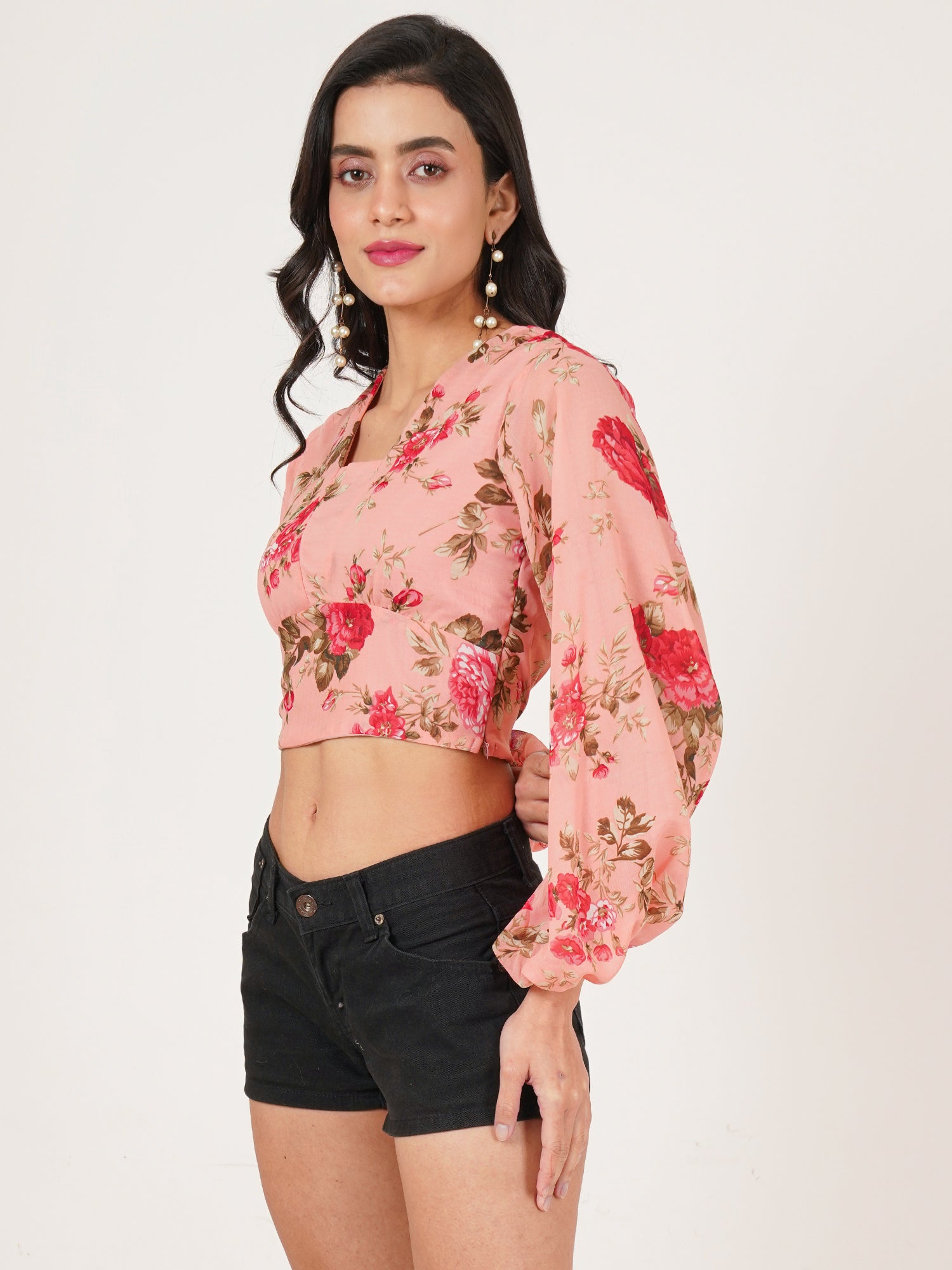 U&F Women Floral Print Puff Sleeve Georgette Crop Top