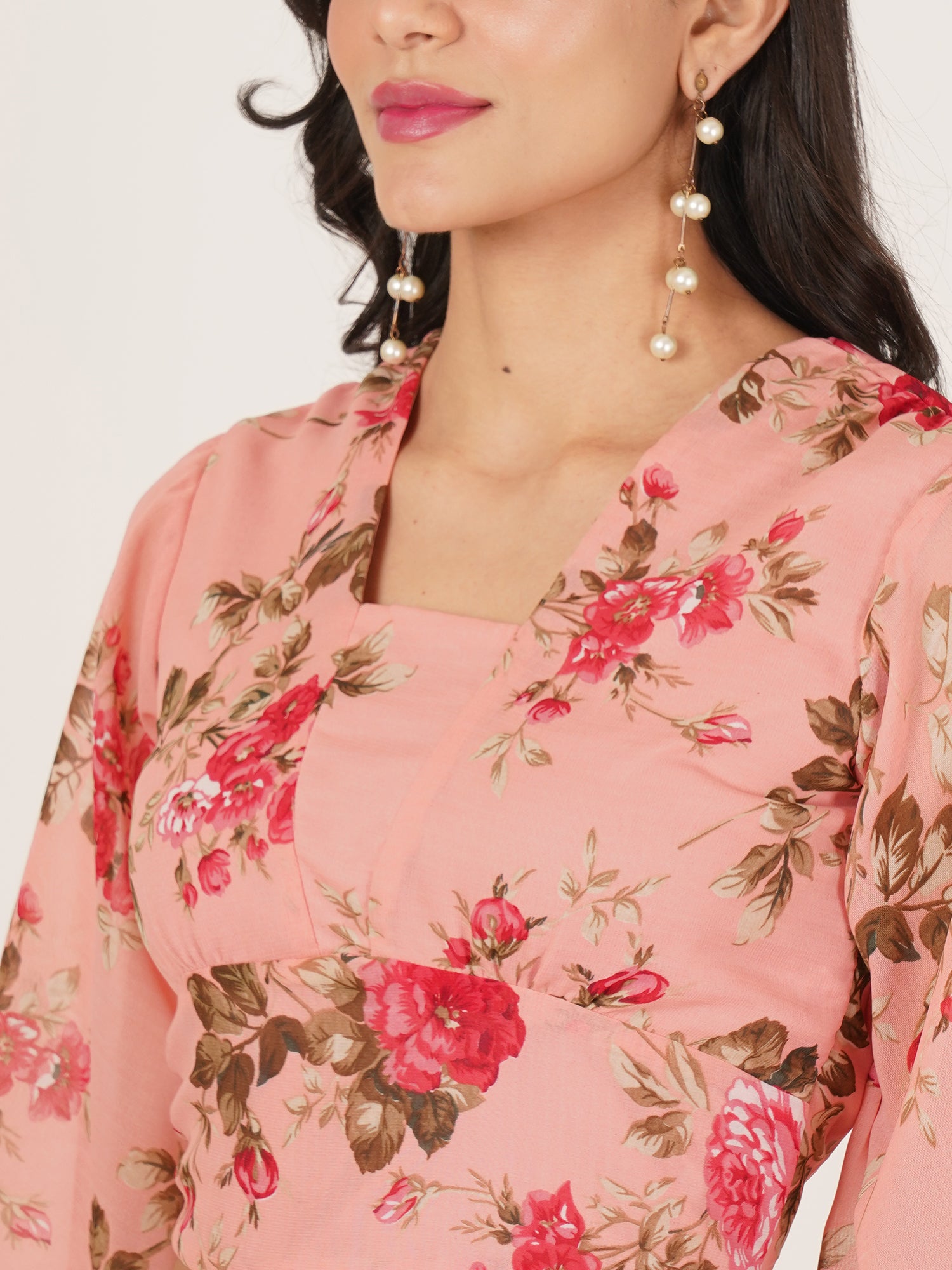 U&F Women Floral Print Puff Sleeve Georgette Crop Top