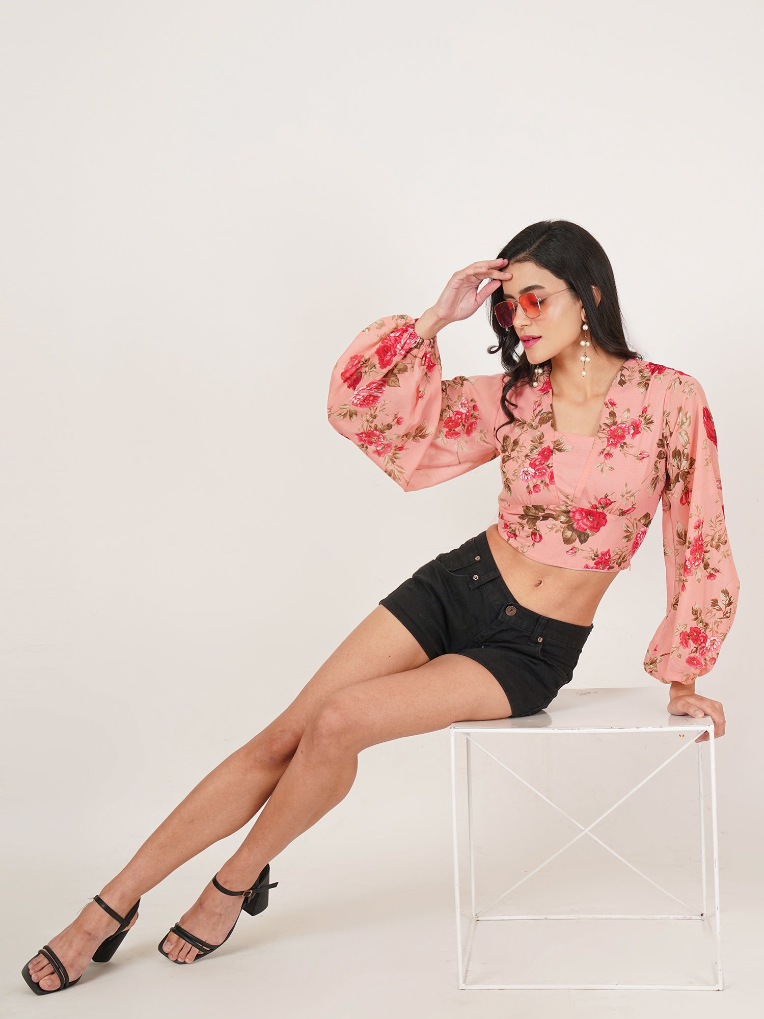 U&F Women Floral Print Puff Sleeve Georgette Crop Top