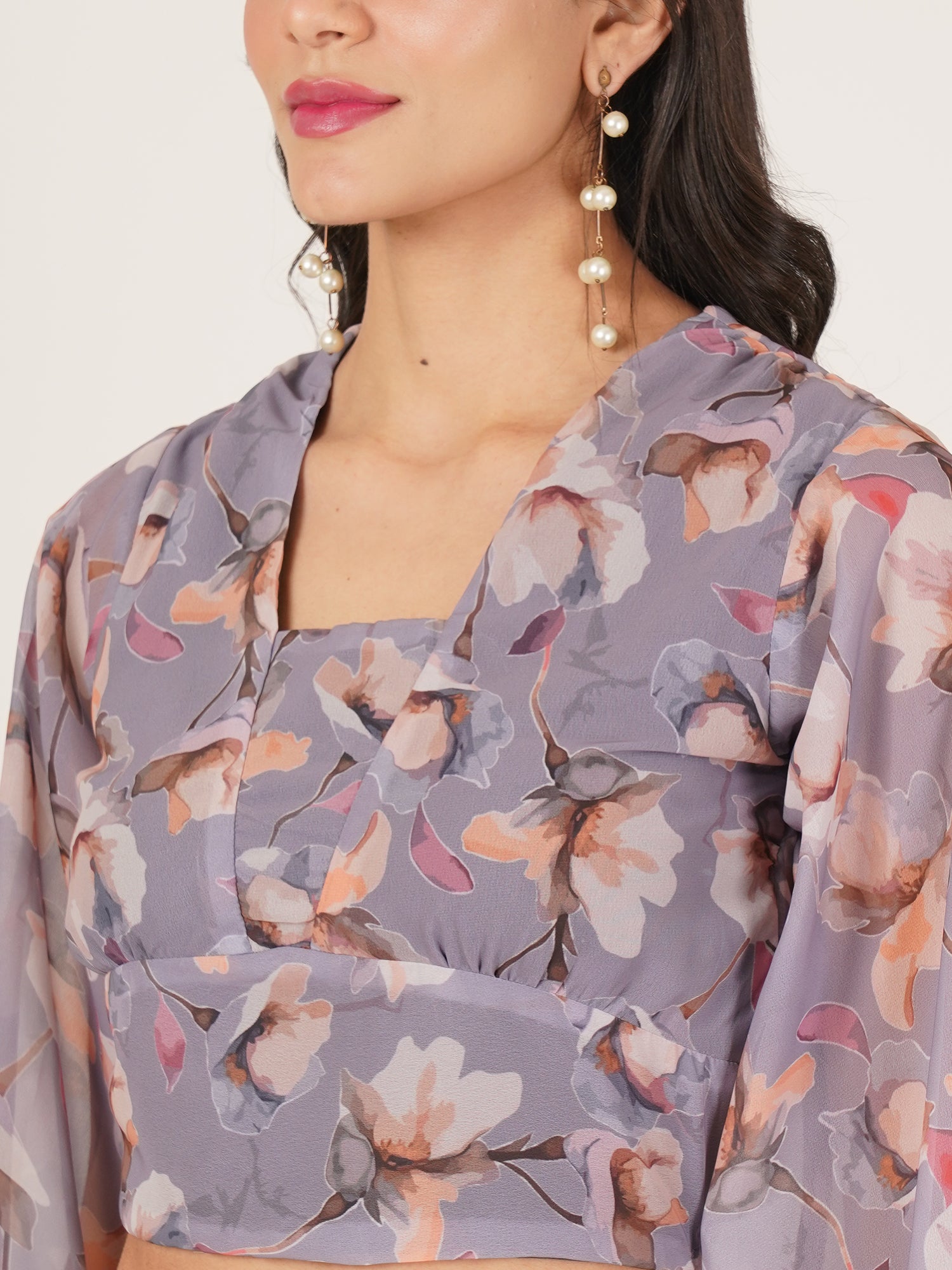 U&F Women Floral Print Puff Sleeve Georgette Wrap Crop Top