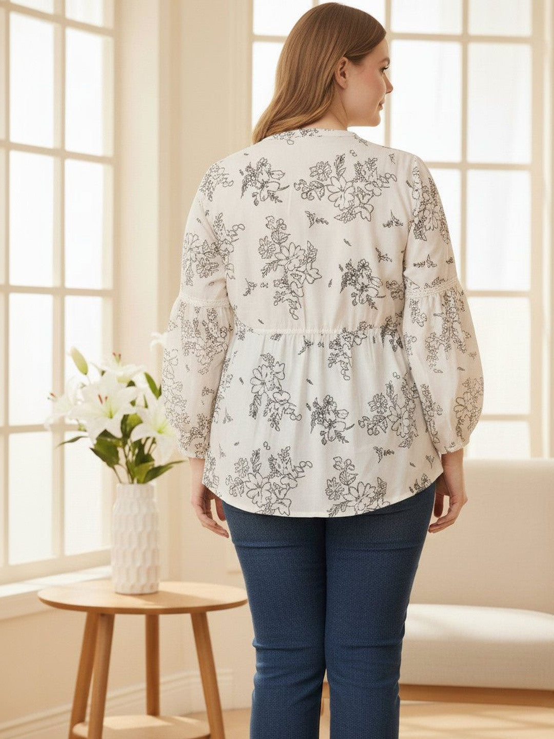 U&F Beyond Off White Floral Print Keyhole Neck Bishop Sleeves Top