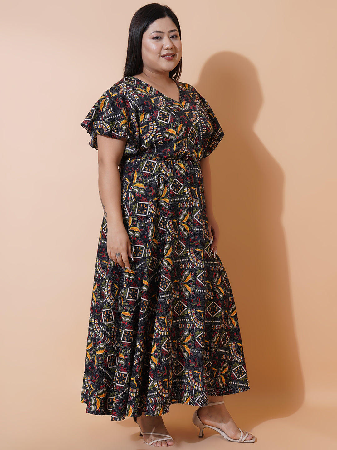 Women Plus Size Black Printed Crepe Maxi Dress