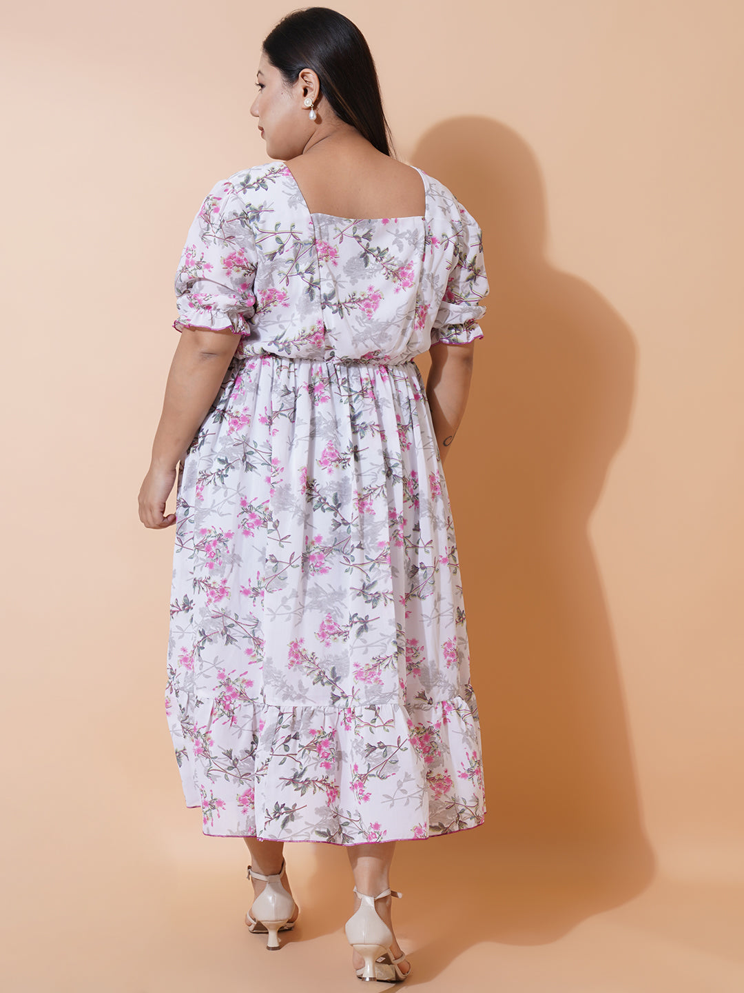 Women Plus size Georgette Sweetheart Neck Puff Sleeves Tiered Maxi Dress