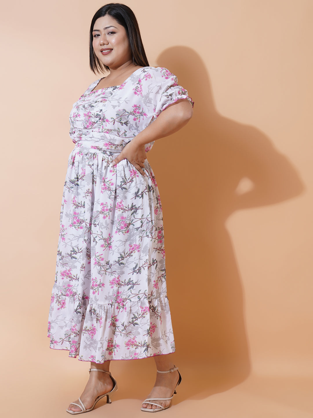 Women Plus size Georgette Sweetheart Neck Puff Sleeves Tiered Maxi Dress