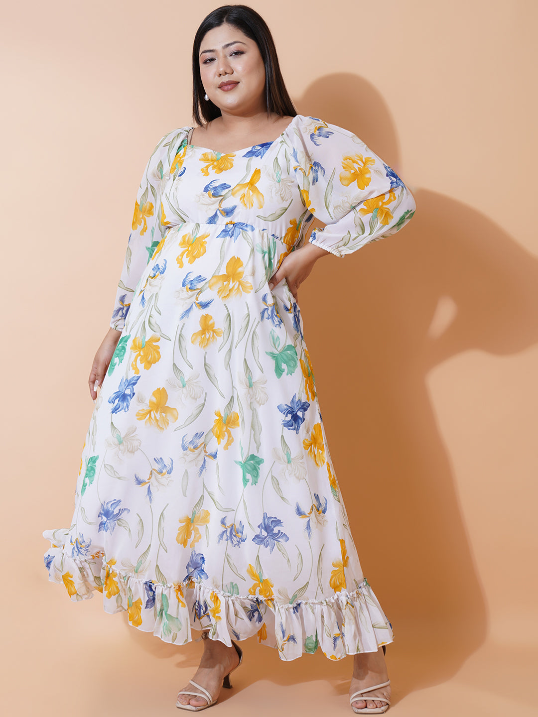 Women Plus size Georgette Sweetheart Neck Puff Sleeves Tiered Maxi Dress