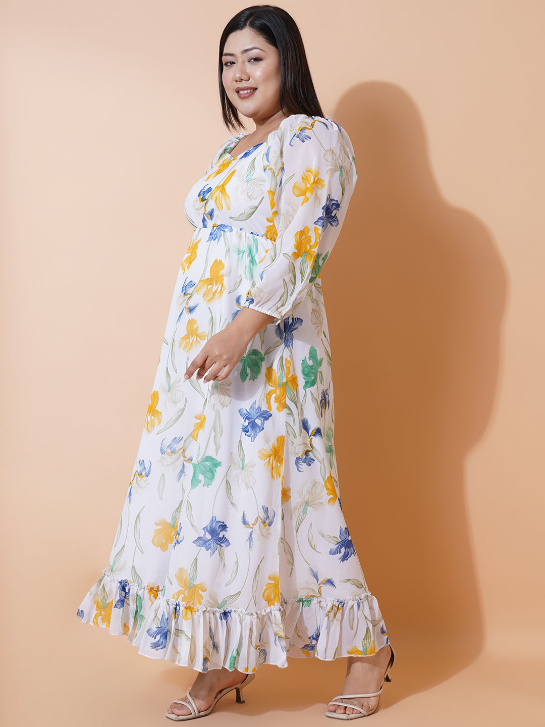 Women Plus size Georgette Sweetheart Neck Puff Sleeves Tiered Maxi Dress