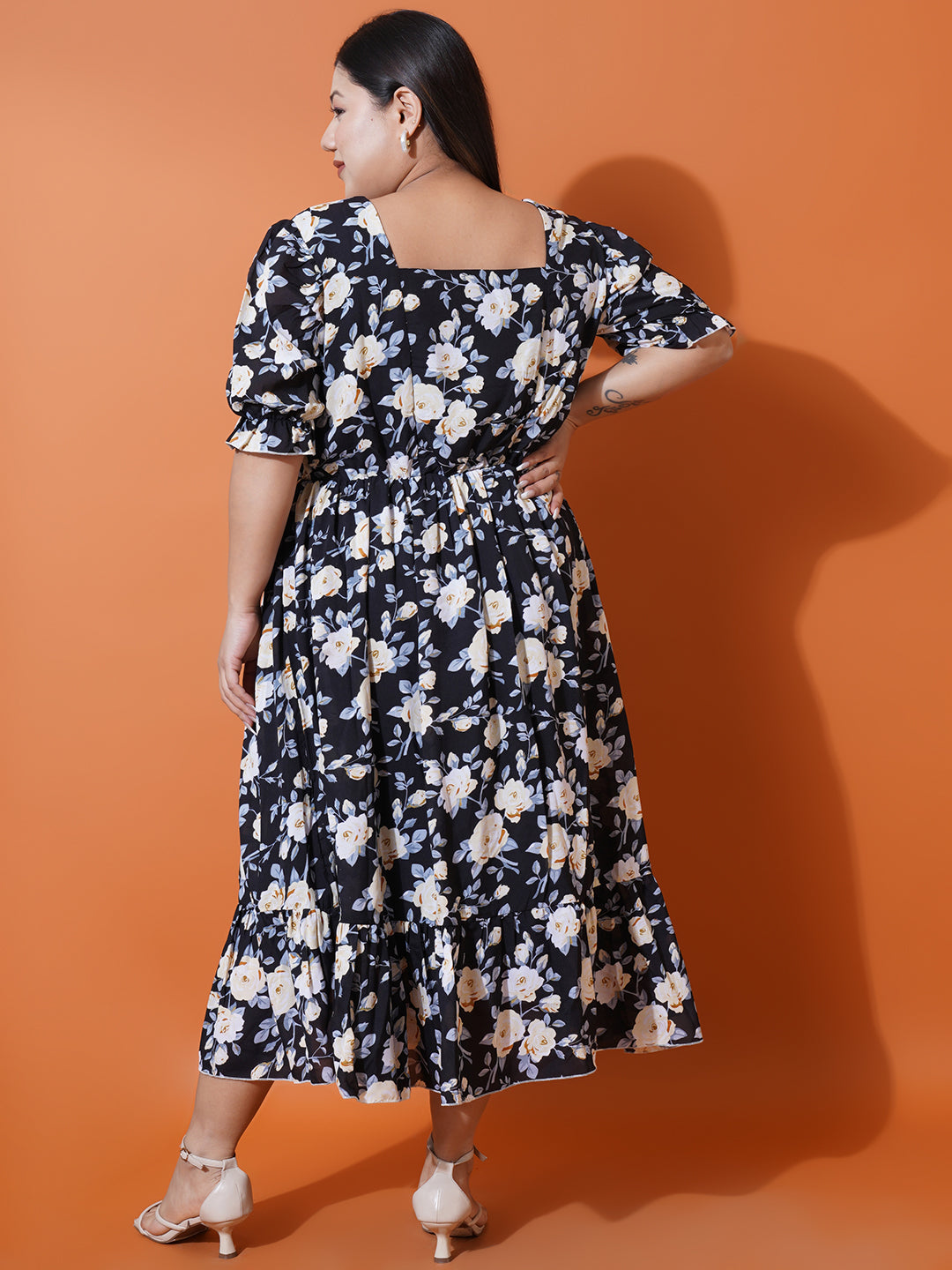 Women Plus size Georgette Sweetheart Neck Puff Sleeves Tiered Maxi Dress