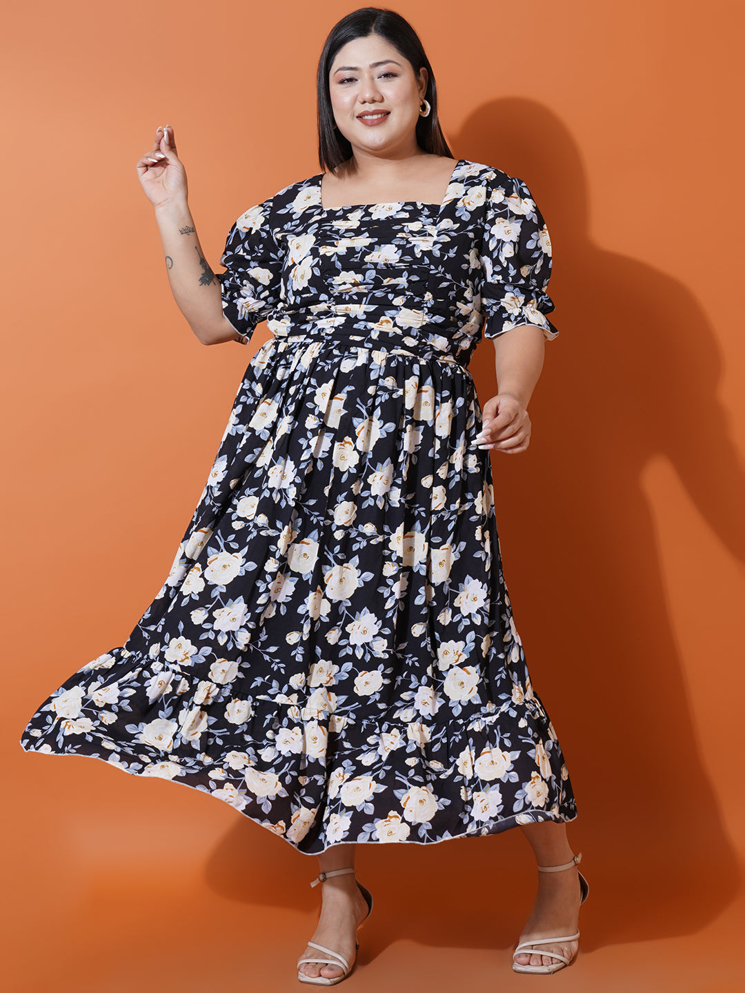 Women Plus size Georgette Sweetheart Neck Puff Sleeves Tiered Maxi Dress