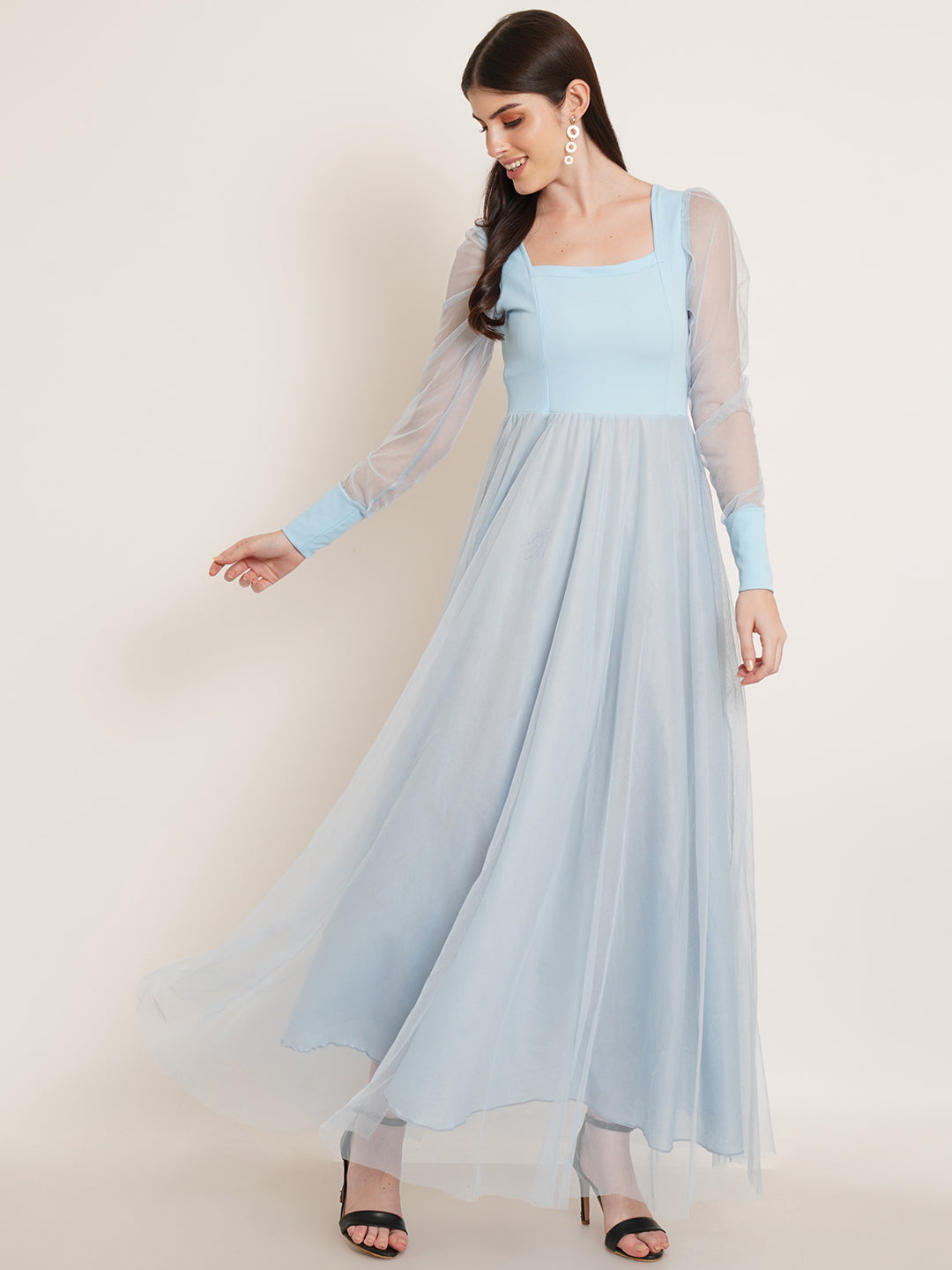 Women Square Neck Cuffed Sleeves Net Maxi Dress