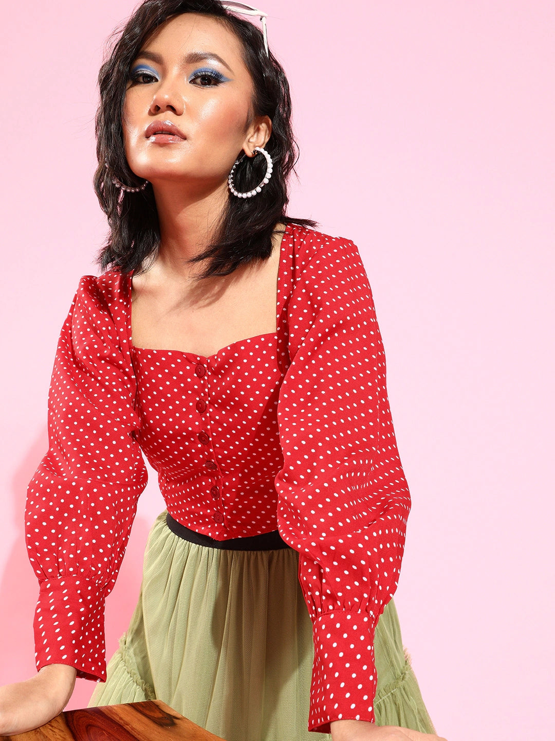 Women Red & White Polka Dot Print Sweetheart Neck Power Shoulders Crop Top