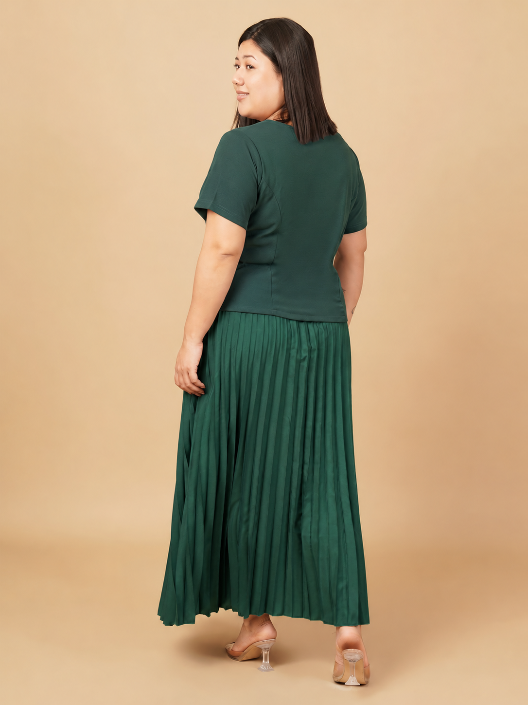 U&F Beyond Forest Green Plus Size Pleated Charm Co-ord Set
